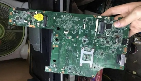 电脑主板坏了修要多少钱